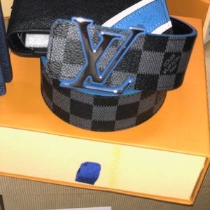 poshmark designer belts